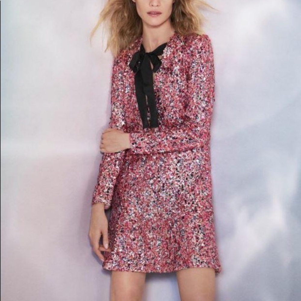 H&M pink sequined dress
